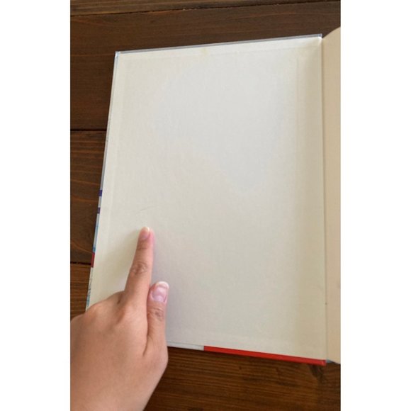 Vintage Walt Disney Winnie the Pooh Hardcover Book 1986 - Picture 7 of 10